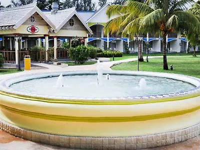 Breezes Runaway Bay Resort And Golf Club location